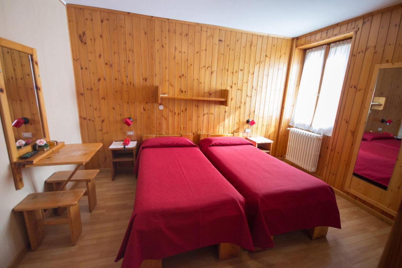 Meuble Albergo Dante Bormio Eksteriør billede