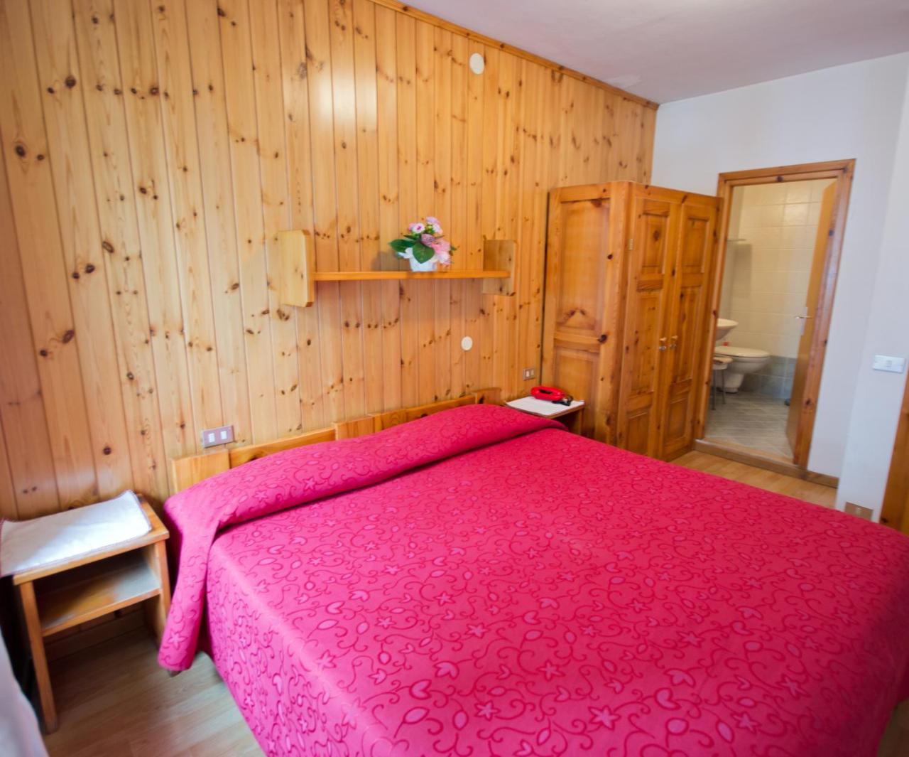 Meuble Albergo Dante Bormio Eksteriør billede